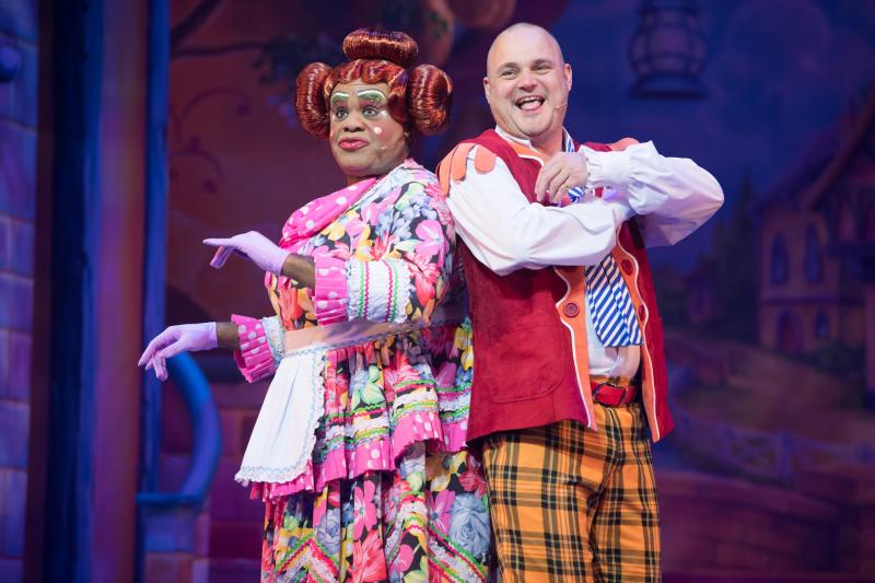 Jack and the Beanstalk, New Wimbledon Theatre Al Murray's panto debut